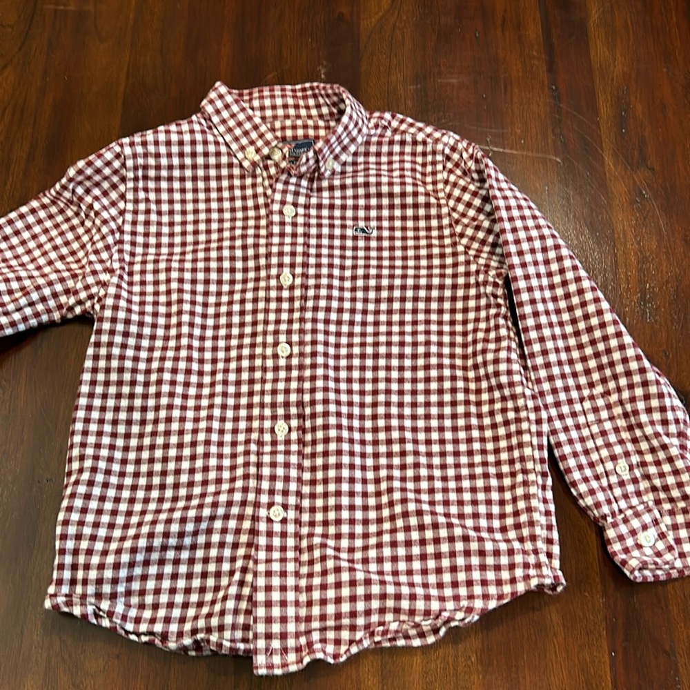 Vineyard Vines button down